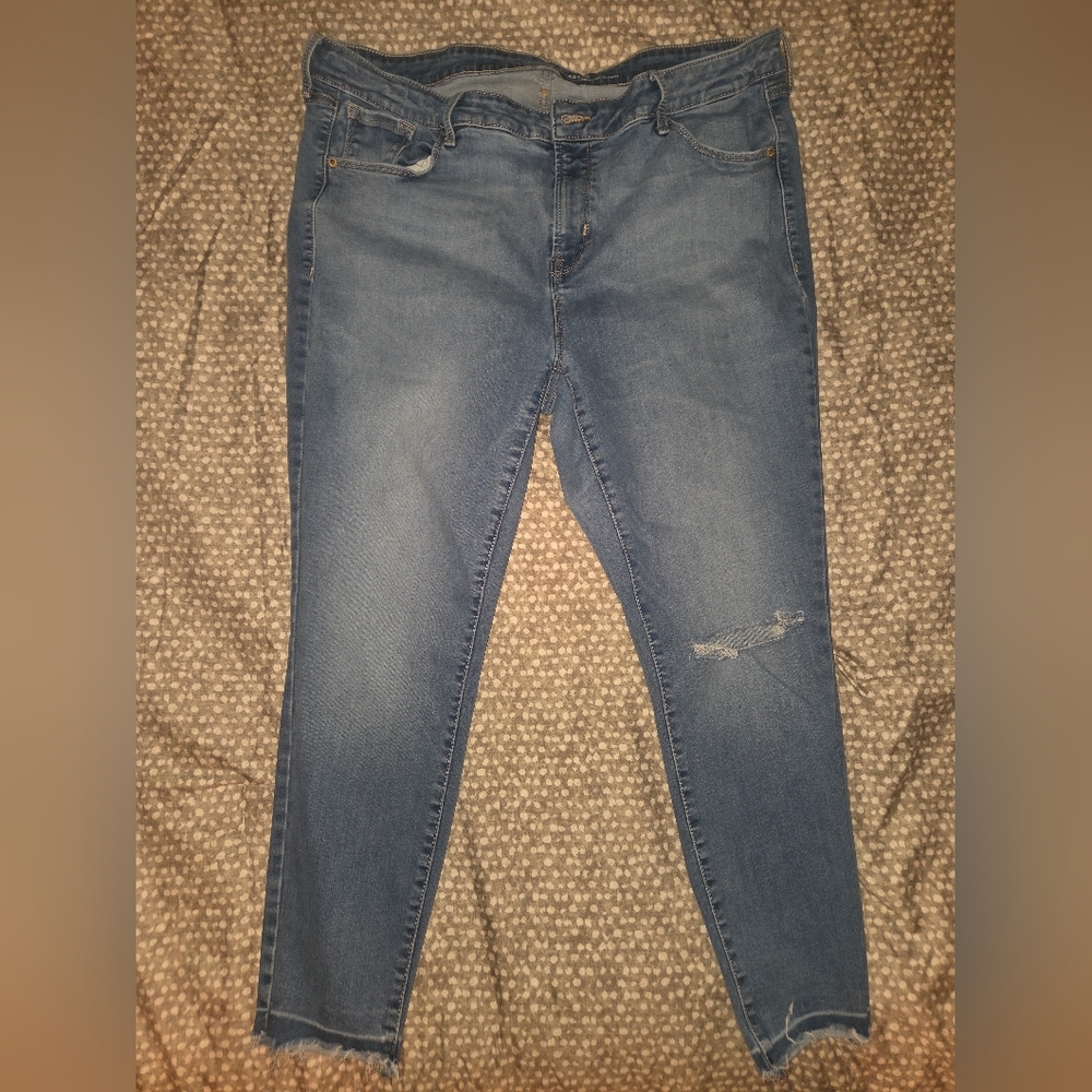 Women's Old Navy Rockstar Denim Distressed Jeans